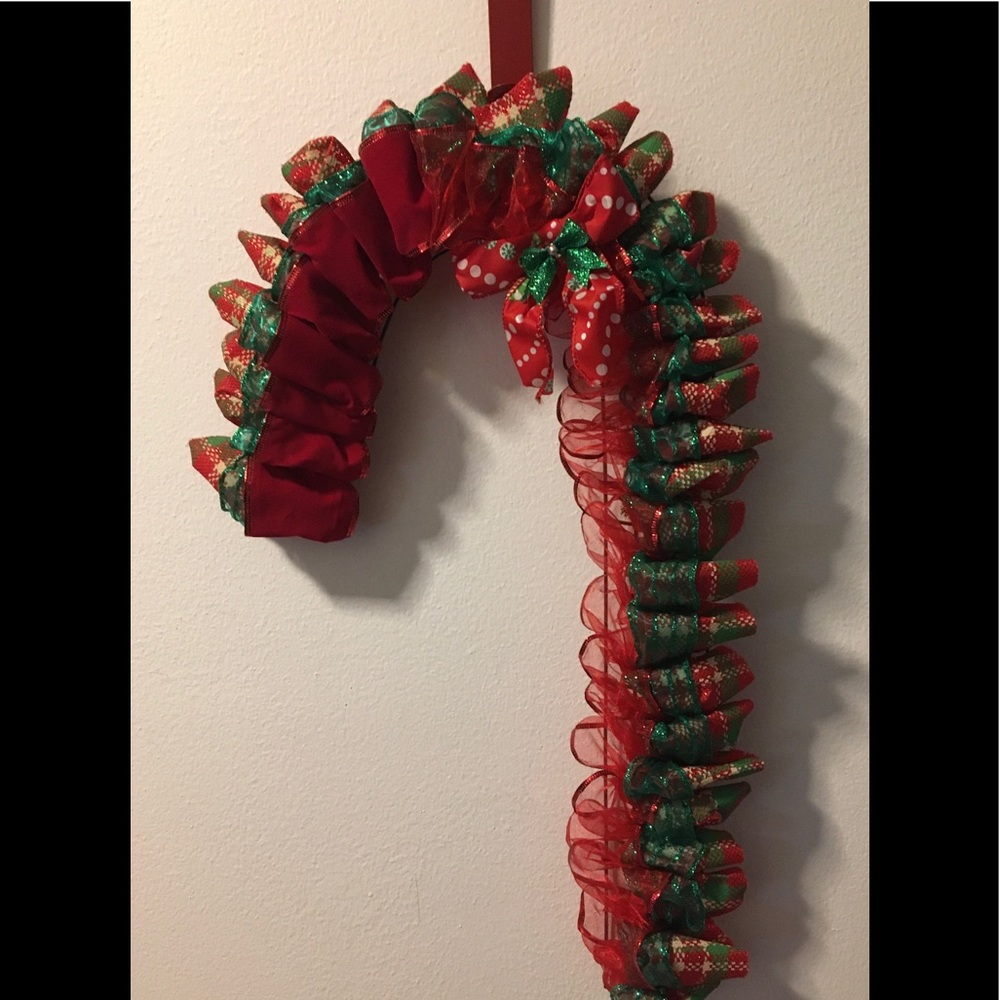 Candy Cane Holiday wreath